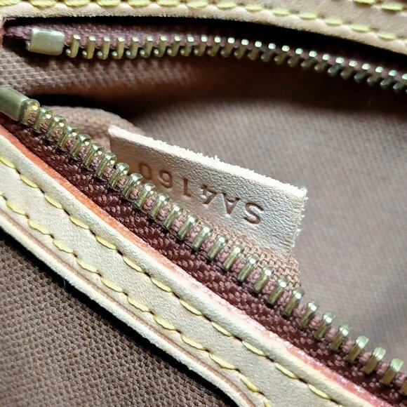 Louis Vuitton LV Tote Bag Batignolles Vertical Brown Monogram 690-052725 - Picture 12 of 13